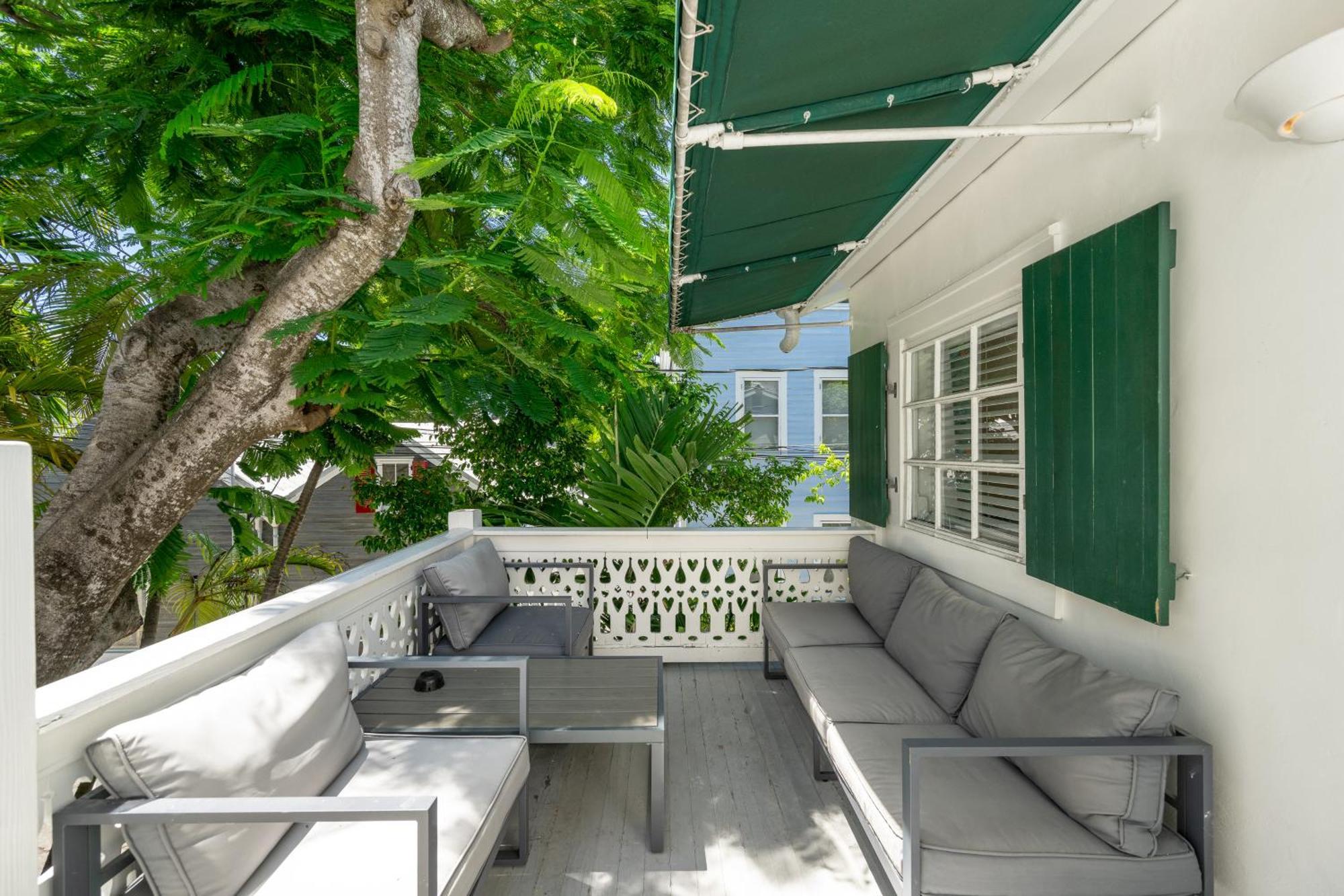 The Speakeasy Inn And Rum Bar Key West Ngoại thất bức ảnh